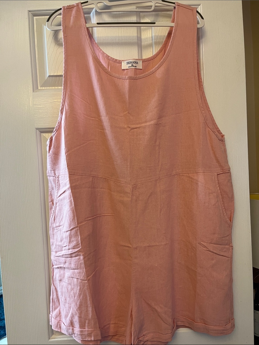 Zenana NWT  Light Pink Linen Type  shorts Romper with pockets